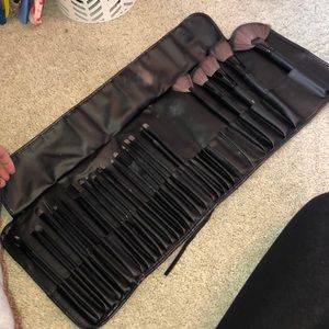 HUGE MAC BRUSH LOT